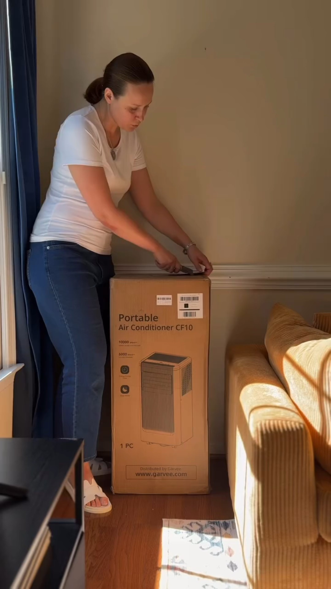 Stay cool wherever you go! 
Beat the heat with these portable air conditioners that keep your vibe just right. 

@garvee_official 

#garveeportableairconditiiners #chillanywhere #summervibes #garveepartner