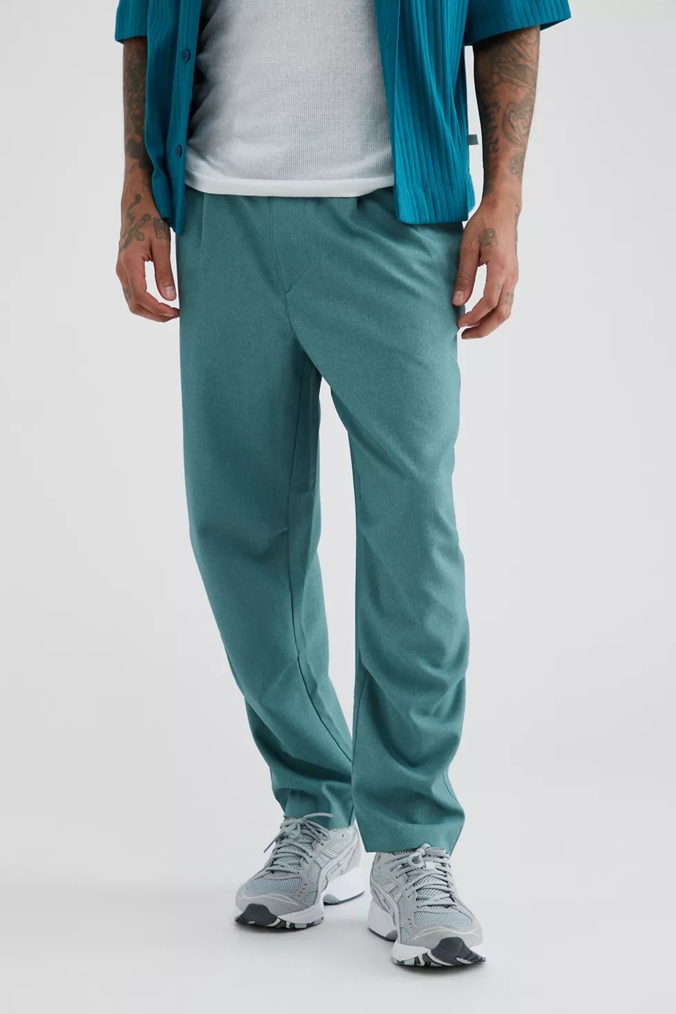Standard Cloth Suiting Slim Fit Trouser Pant | Urban Outfitters (US and RoW)