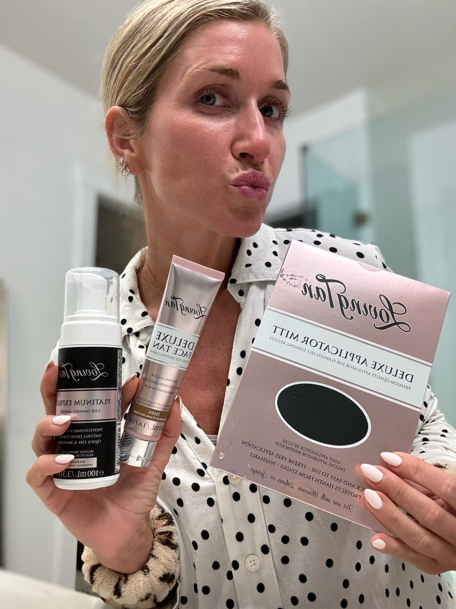 Code KALEE gets ya a free deluxe mitt! 