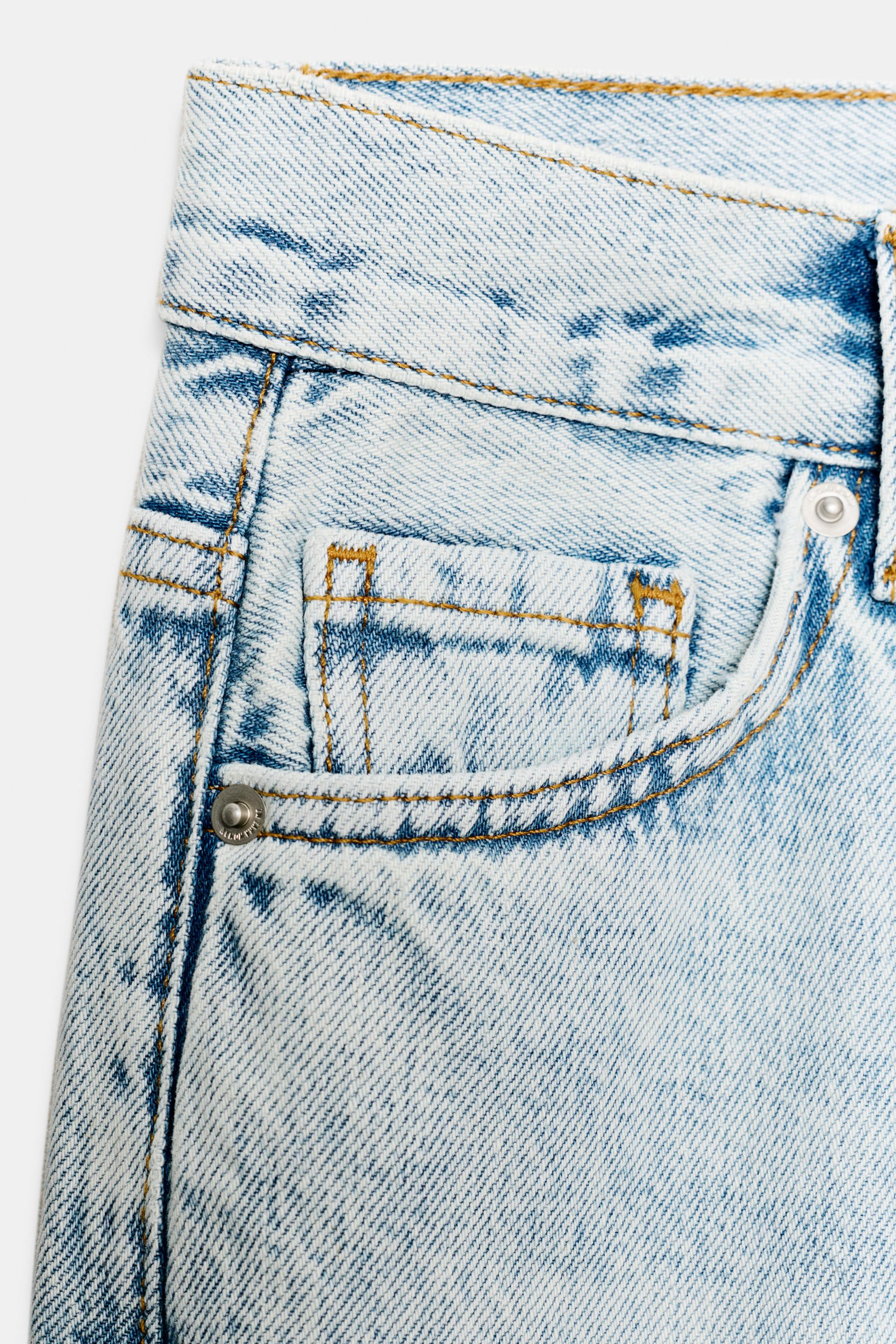 ZW COLLECTION RELAXED FLARE JEANS MIT NIEDRIGEM BUND | Zara DE