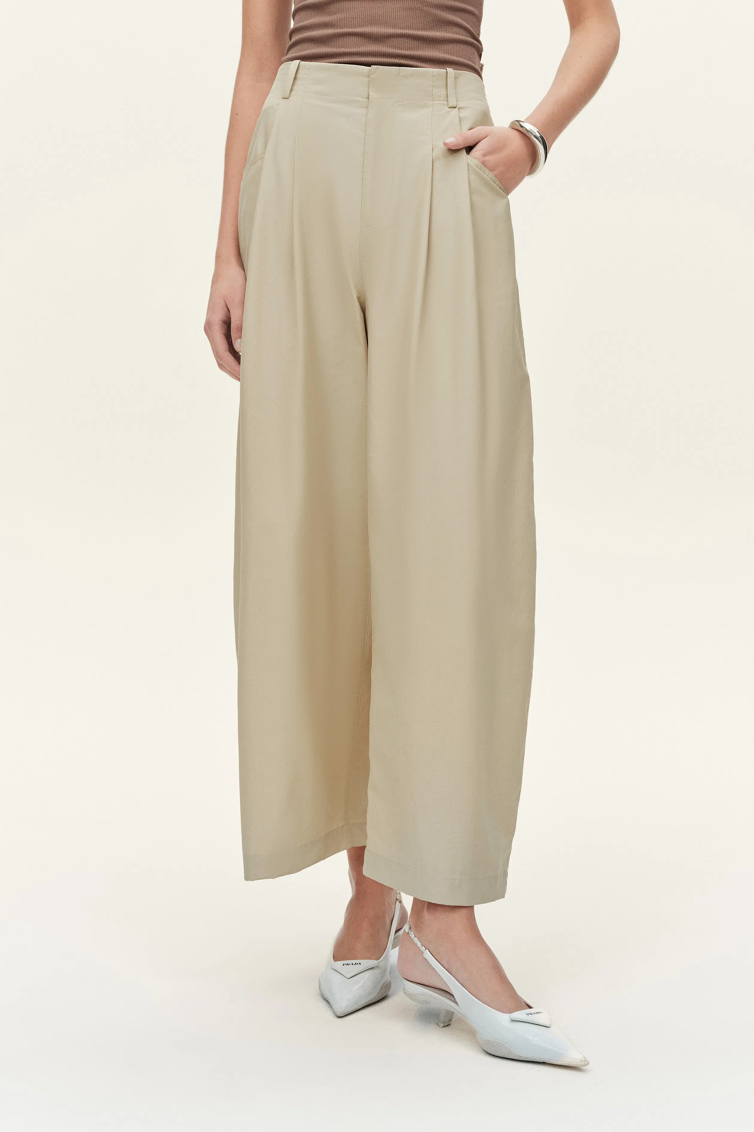 Sienna Airy Drawstring Barrel Leg Pants in Cotton Blend | Fabrique