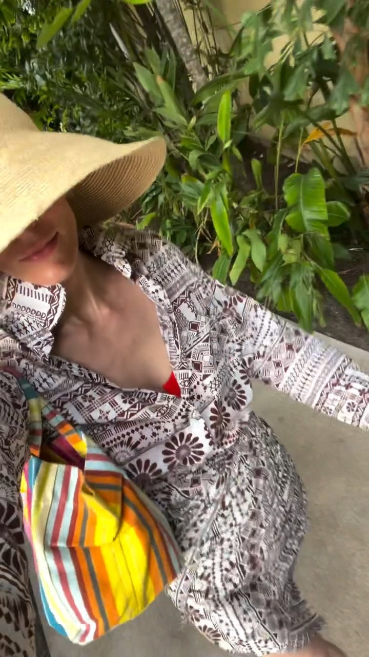 Bahama mama ☀️🩷🍸

#LTKSwim #LTKTravel #LTKootd