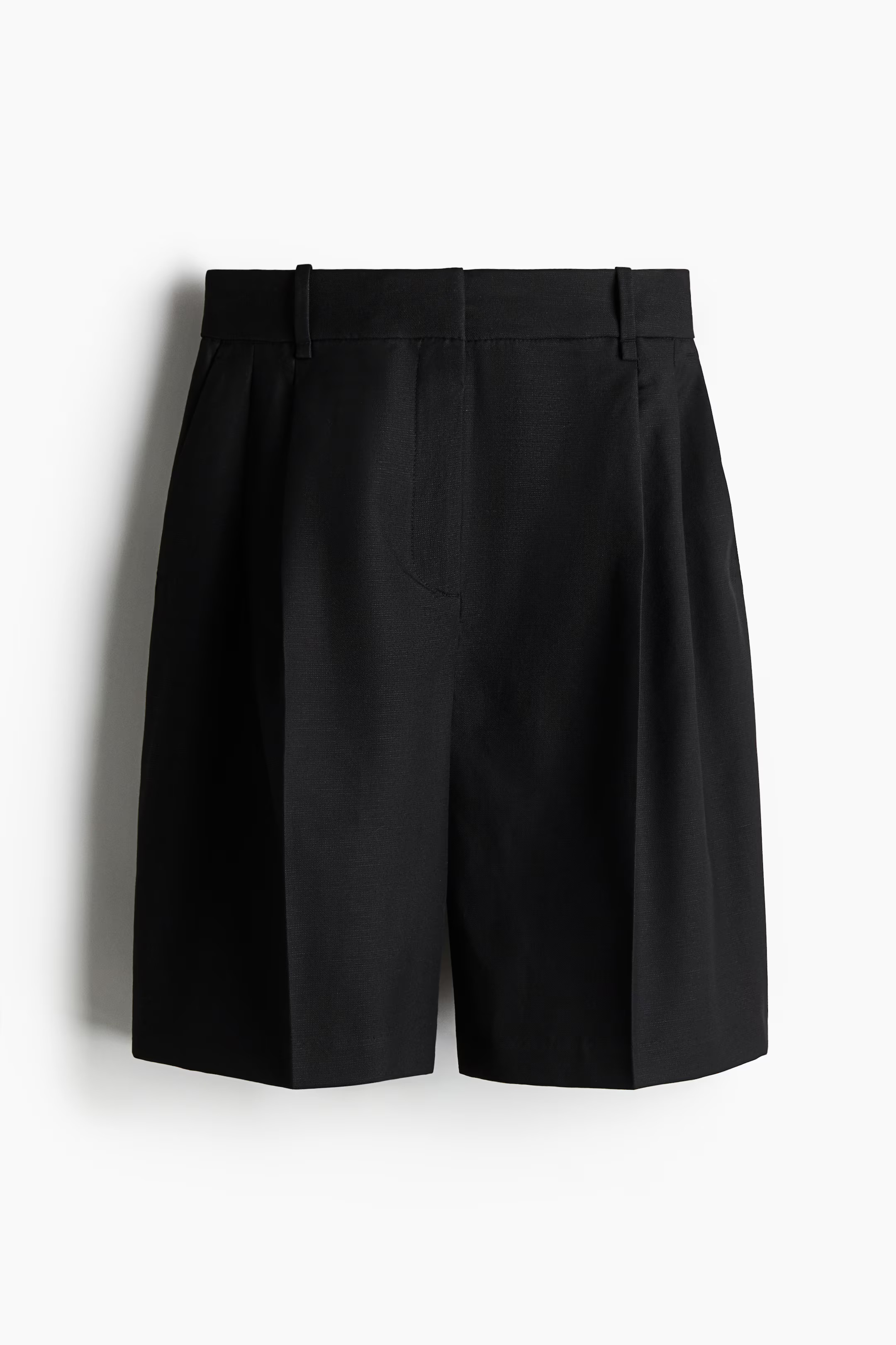 Bermuda shorts | H&M (UK, MY, IN, SG, PH, TW, HK)