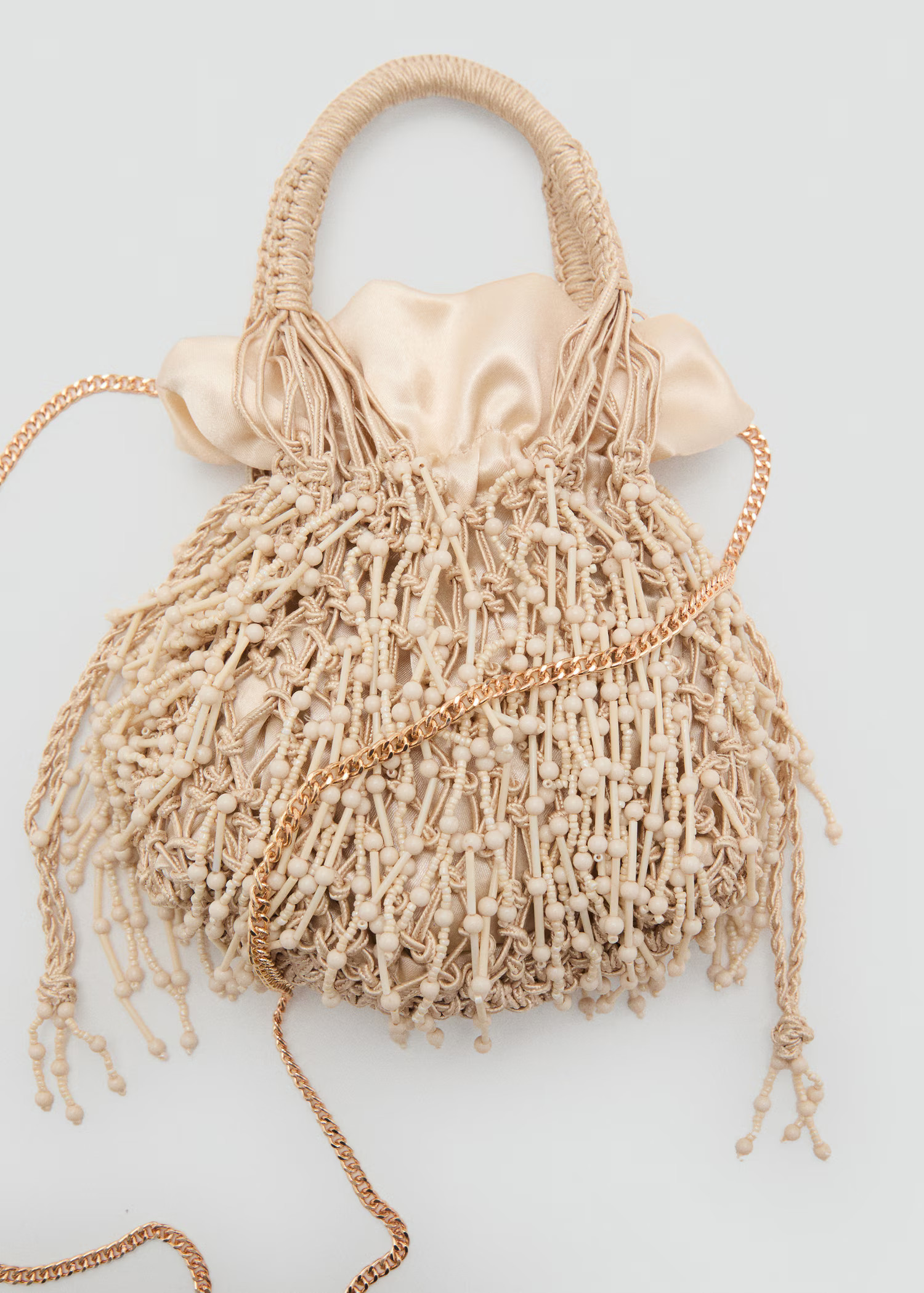 Beaded handbagCurrent price [£ 45.99]£ 45.99 | MANGO (UK)