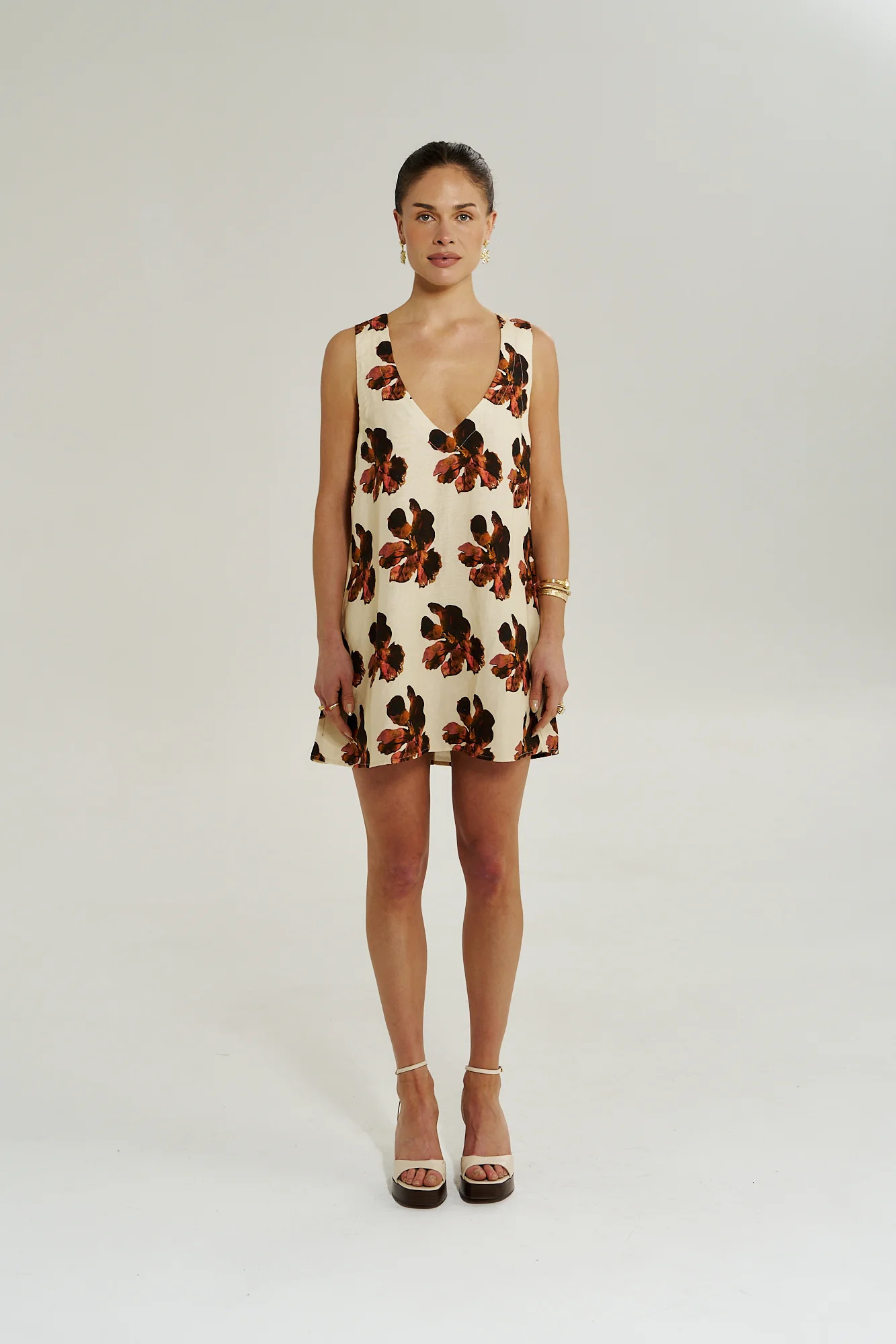 V NECK MINI DRESS - BUTTER FLEUR | Summi Summi