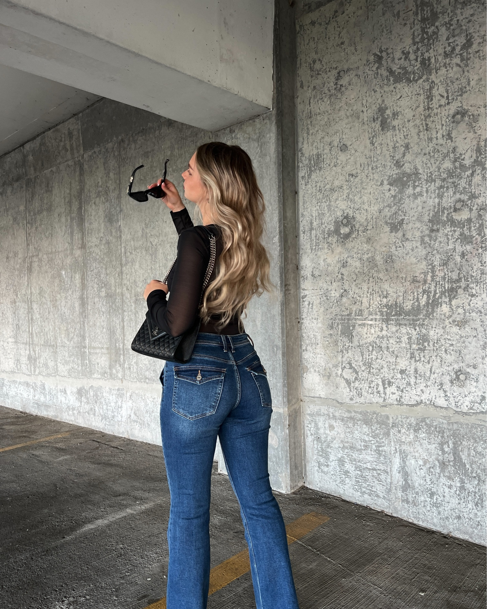 Keepin it classy 🖤 @shaperinofficial 



#shaperin #fashionista #bayeas #bootcutjeans #outfitideas4you #ltk

#LTKStyleTip #LTKSeasonal #LTKPetite