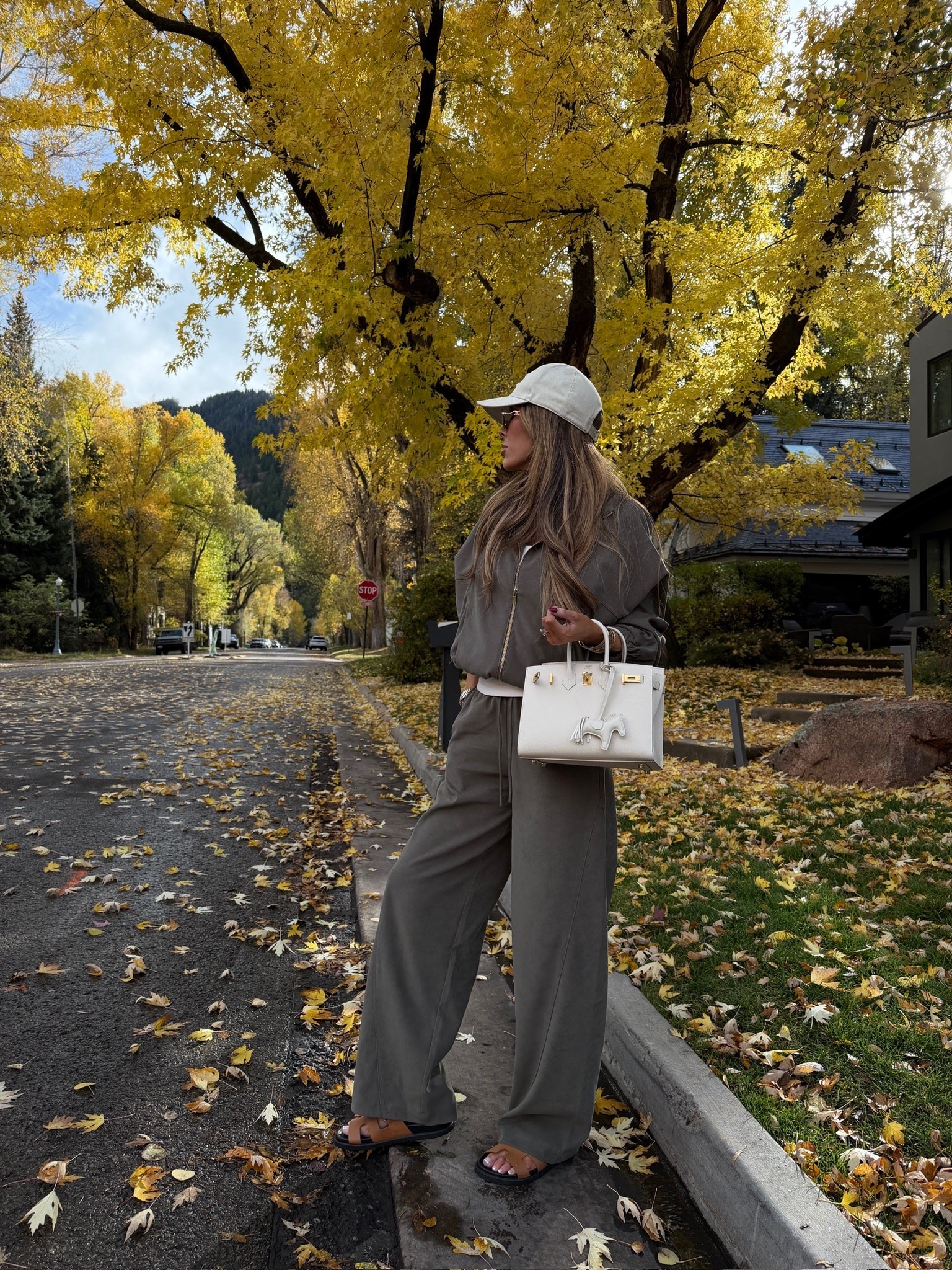 Casual Aspen OOTD! This set is so comfortable and cute! I’m wearing a small in the jacket and pants!

Zara fashion, Zara finds, Fall travel outfits, Aspen outfits, Casual vacation outfits, Fall outfits women, Matching sets, Fall sets, Fall fashion hauls, Gemme Beauty, Emily Gemma