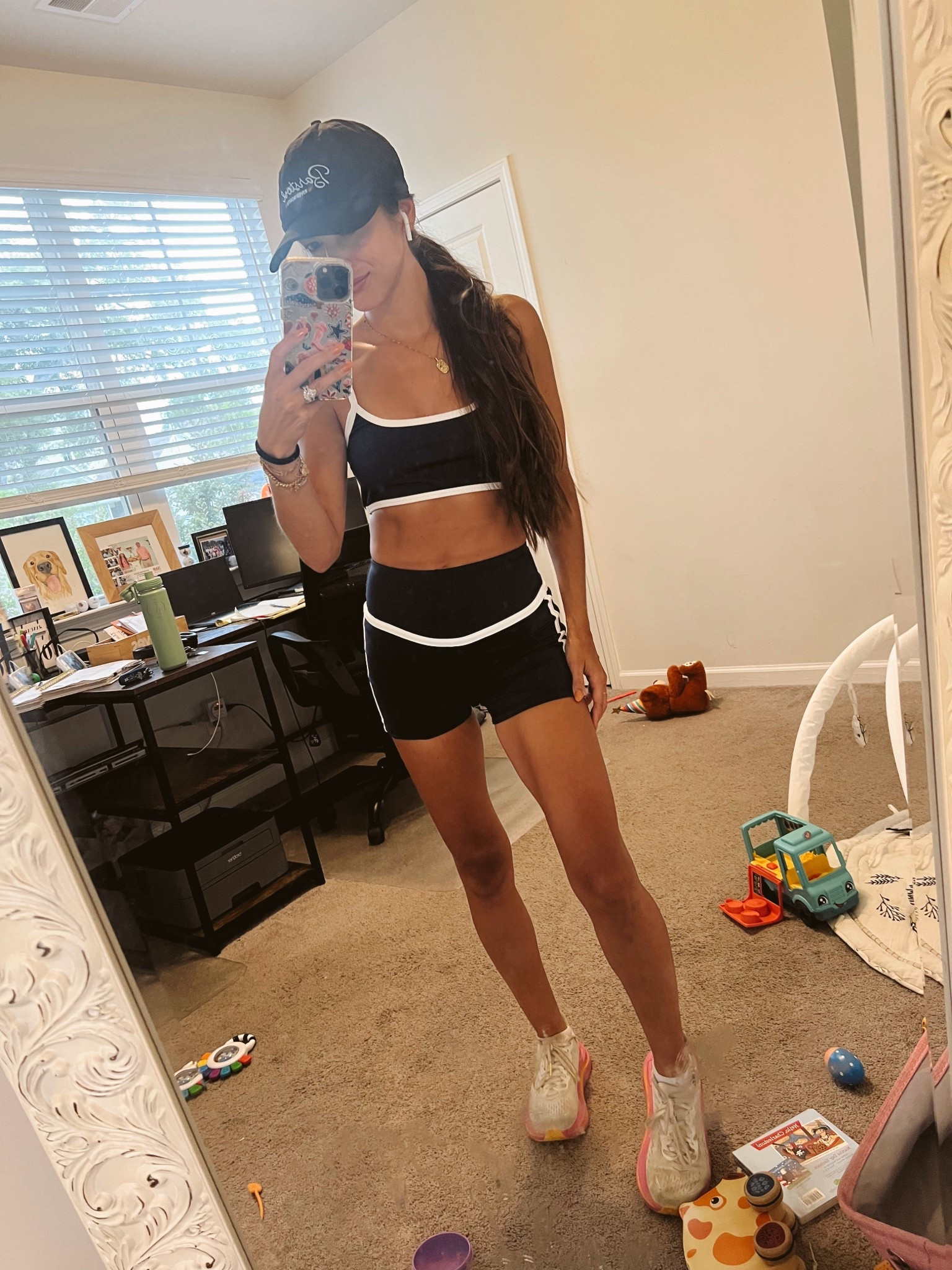 Activewear set: size small 



#LTKFindsUnder50 #LTKActive #LTKPetite
