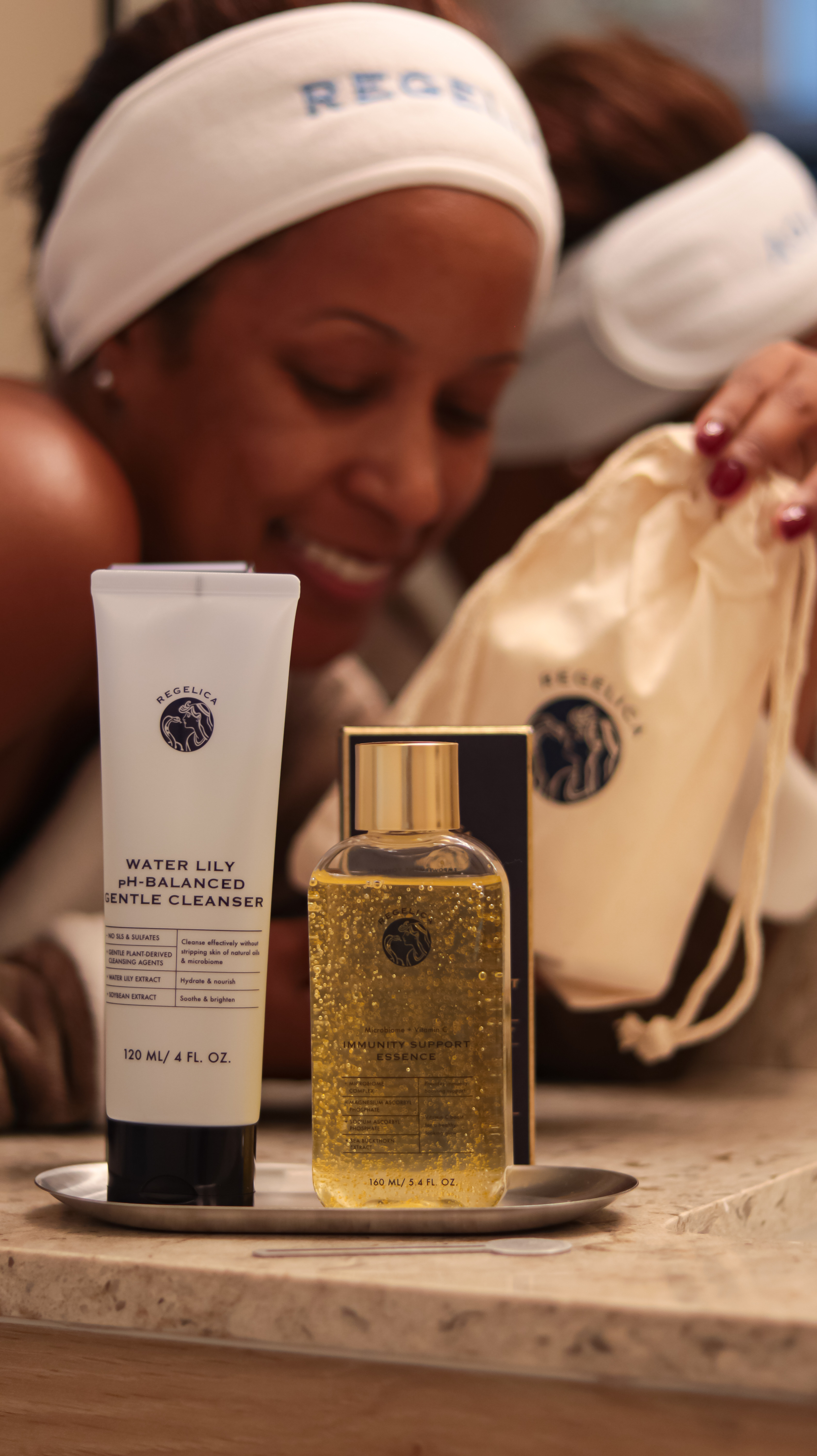 ✨ Let me put you on: this Korean-formulated skincare was made for Western skin — and my face is obsessed.

I’ve been using Regelica Water Lily Cleanser + Microbiome Vitamin C Essence for a week and my skin feels calm, bright, and actually healthy (like, wow).

💧 Gentle but effective
🍊 Brightens + repairs with stable Vitamin C
🧬 Supports skin immunity + barrier strength
🌸 No stripping, no irritation, just glow.

Linked everything on my LTK 💻
#regelica #kbeauty #skincarethatworks #glassskin #skincareroutine #ad #ltkit #cleanglow #vitamincserum
#skincare #koreanskincare #regelica #vitaminc

#LTKFindsUnder100