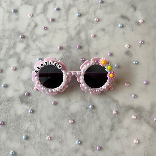 Personalized Spring Flower Sunglasses | Strand.Up