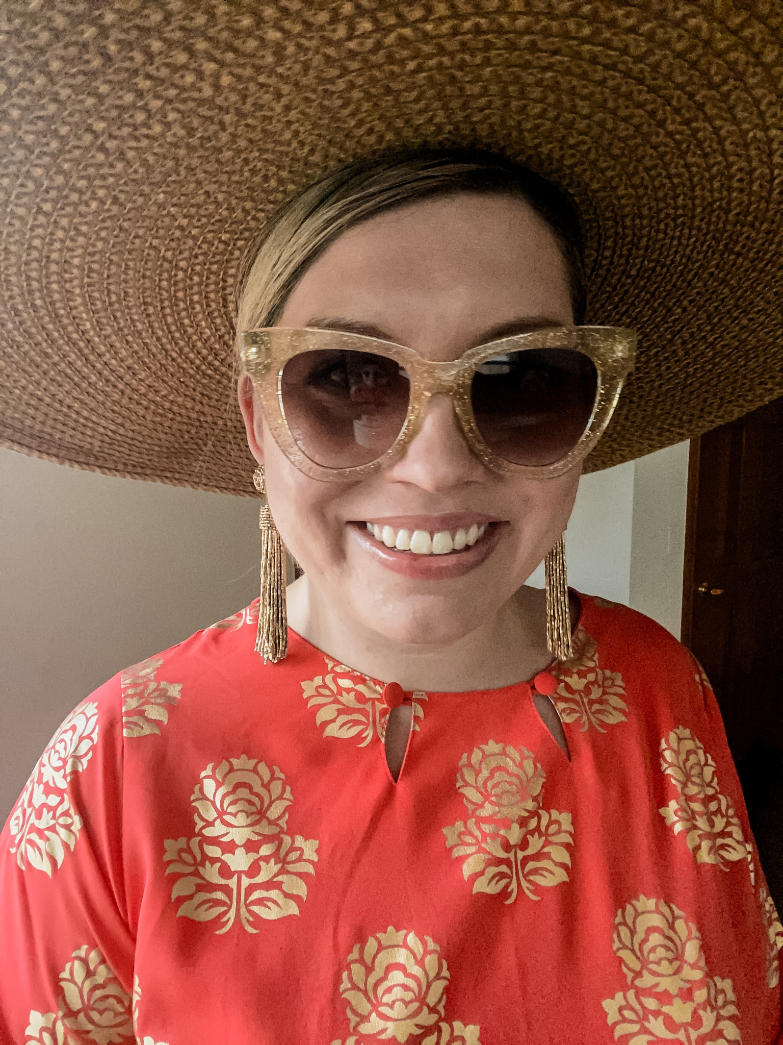 Sunglass round-up! Here are some great pairs for an AMAZING deal.