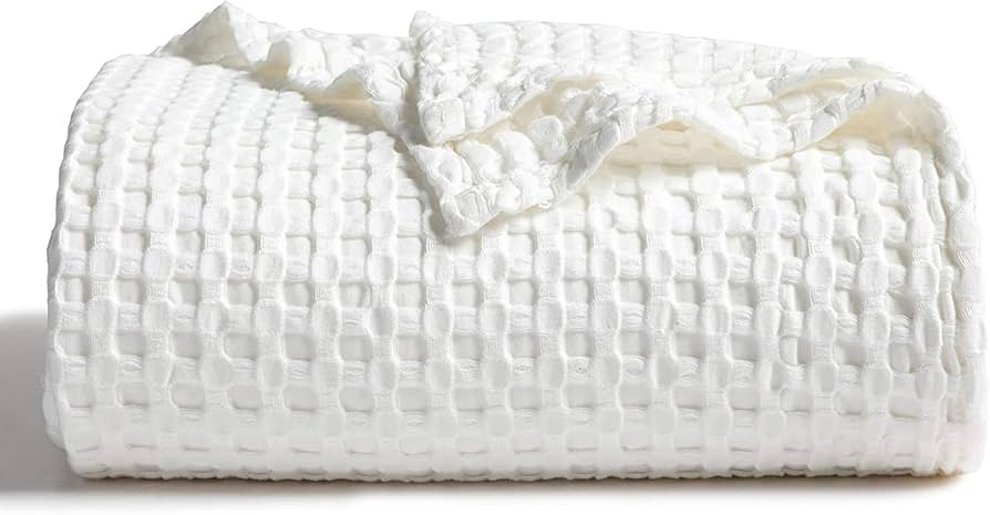 Bedsure Cooling Cotton Waffle Twin XL Blanket - Lightweight Breathable Blanket of Rayon Derived f... | Amazon (US)