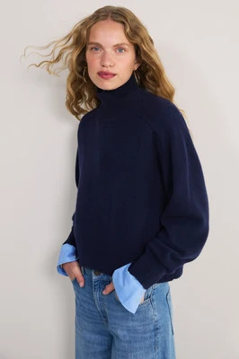 Luna Curved Hem Jumper - Midnight | WYSE London
