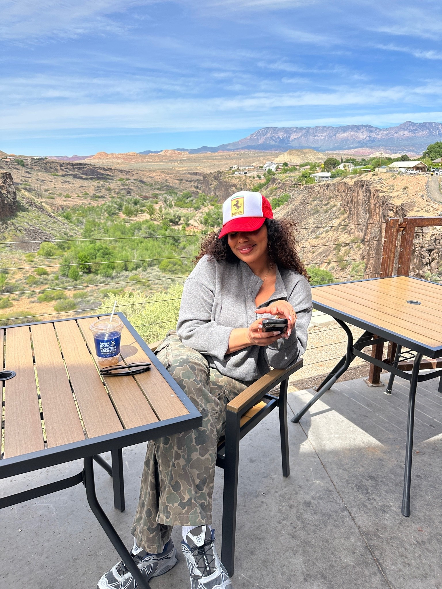 Perfect hiking and coffee fit

#LTKTravel #LTKMidsize #LTKootd