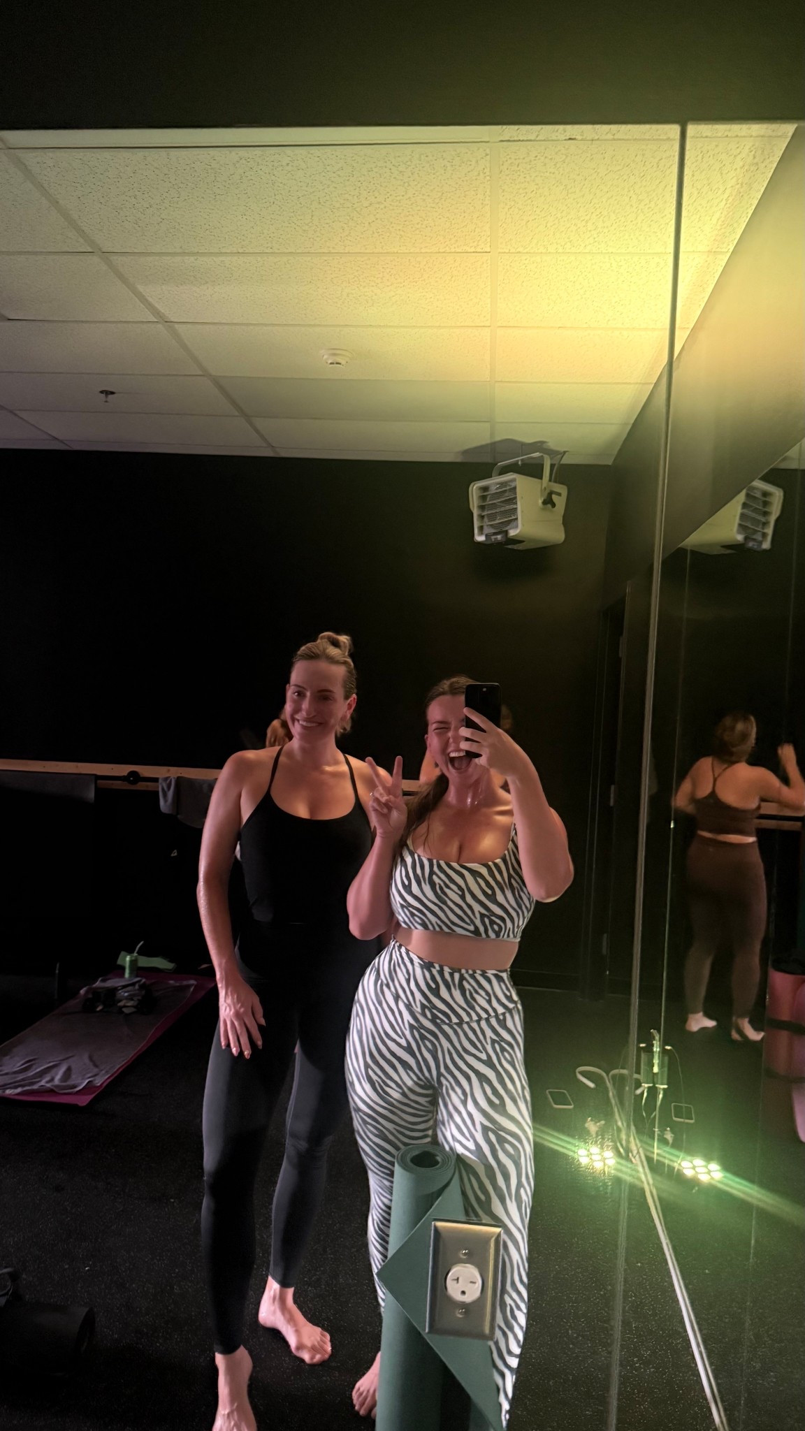 Workout set! So cute and fun! 

#LTKStyleTip #LTKActive #LTKFindsUnder100