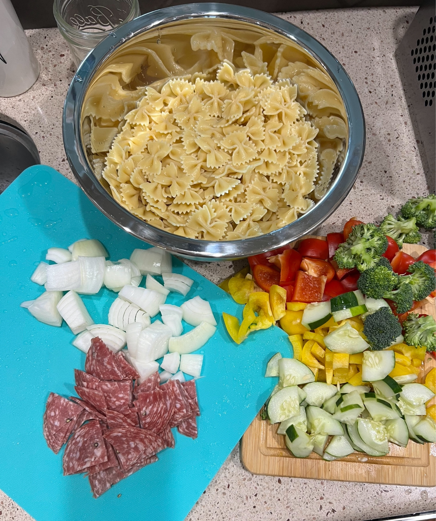 Love these non slip stainless steel stackable Viking bowls. They stack within each other and have lids that fit securely on top of each one. A must have for all #CrazyBusyMama kitchens. Perfect for preparing, storing and serving in  


Full recipe for pasta salad can be found on CrazyBusyMama.com 

#LTKFindsUnder50 #LTKOver40 #LTKHome