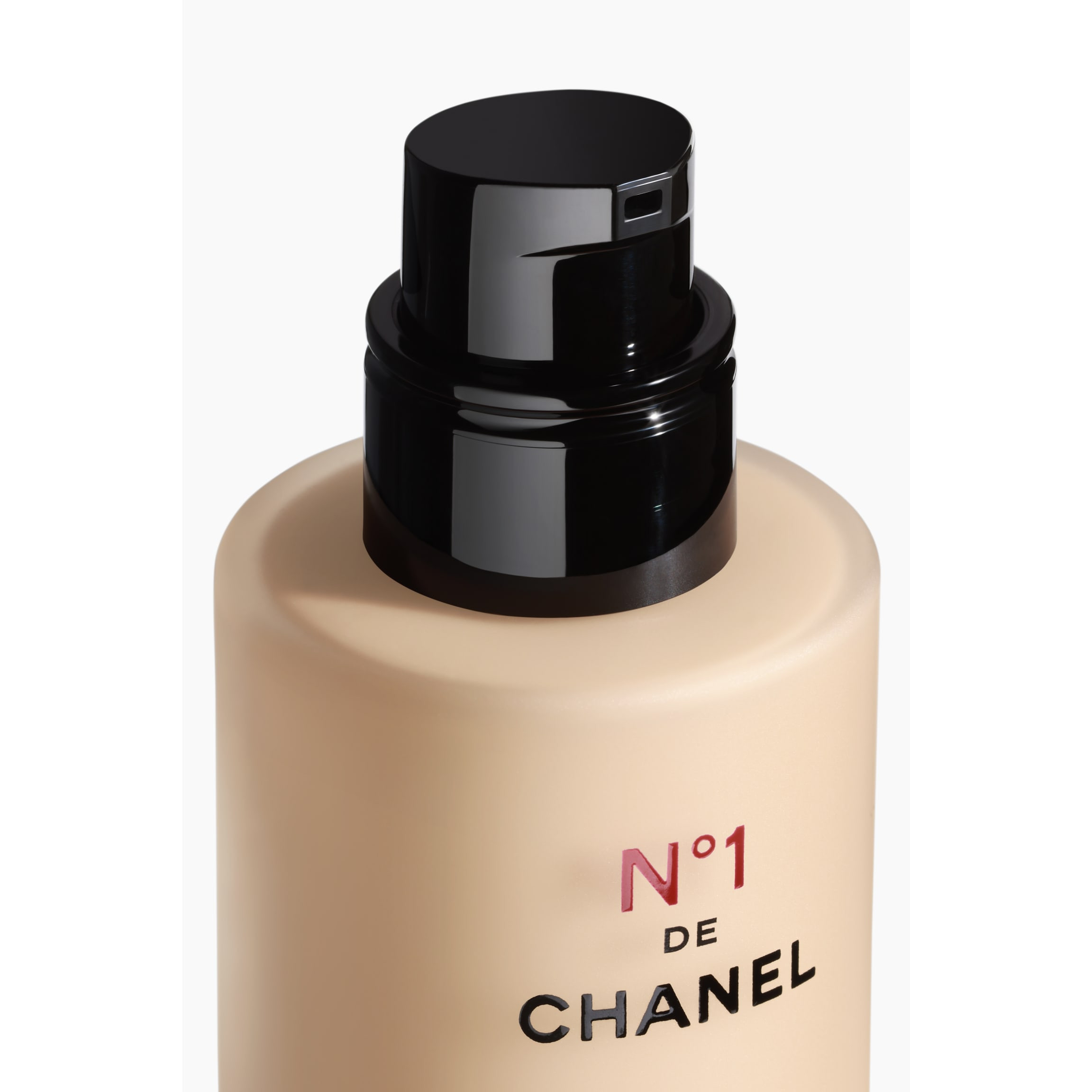 Illuminates – Moisturizes – Protects | Chanel, Inc. (US)