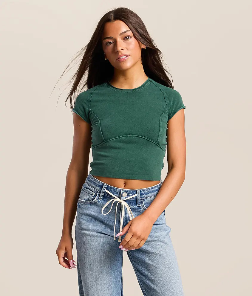 Protagonist Cropped T-Shirt | Buckle