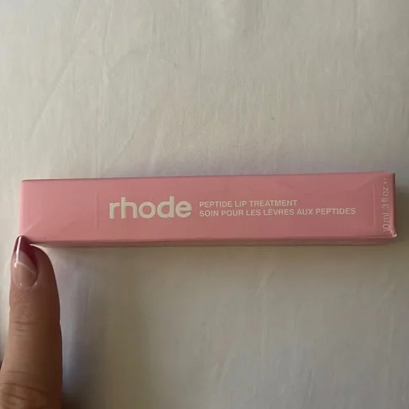 Rhode Skin Limited Edition Vanilla Cake Peptide Treatment - Brand New in Box!! | Poshmark