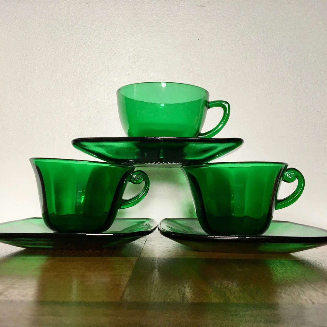 Vintage Emerald Green Glass Cups and Saucers, Set of 3, all 6 Pcs Holiday Cocktail Hour, Punch, D... | Etsy (US)