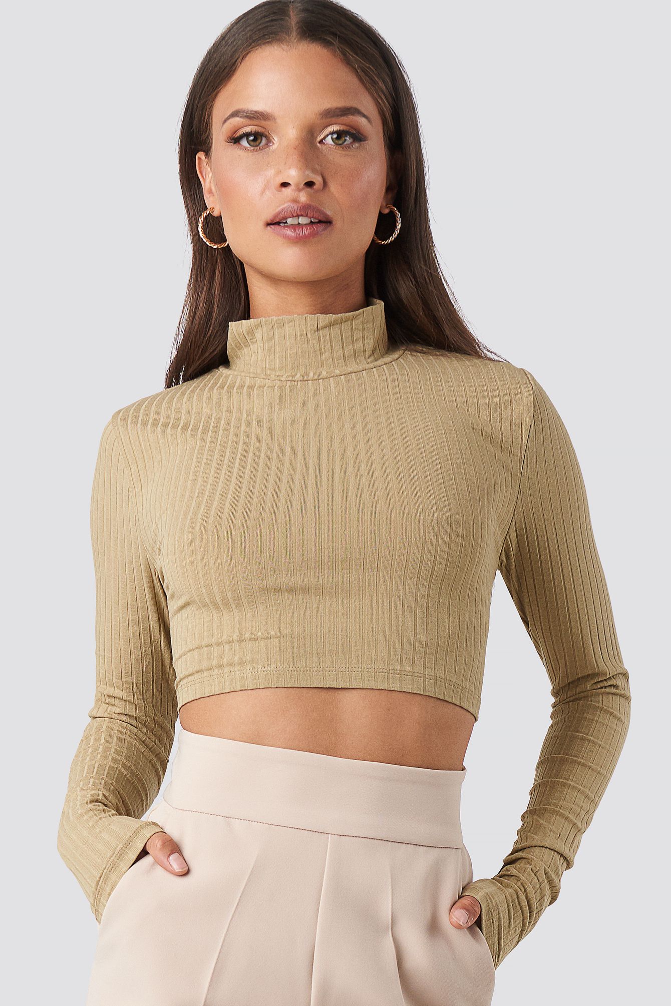Wide Rib Polo Neck Long Sleeve Cropped Top Beige | NA-KD DE, AT, CH