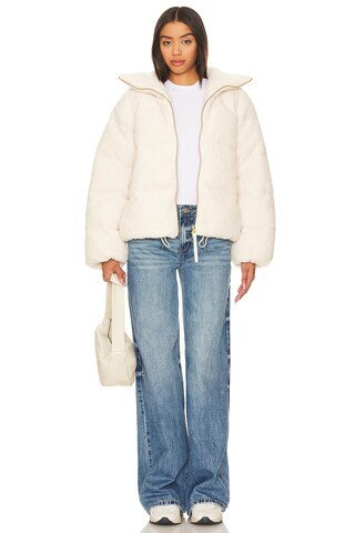 Wilkins Sherpa Puffer Jacket in Sandshell | Revolve Clothing (Global)