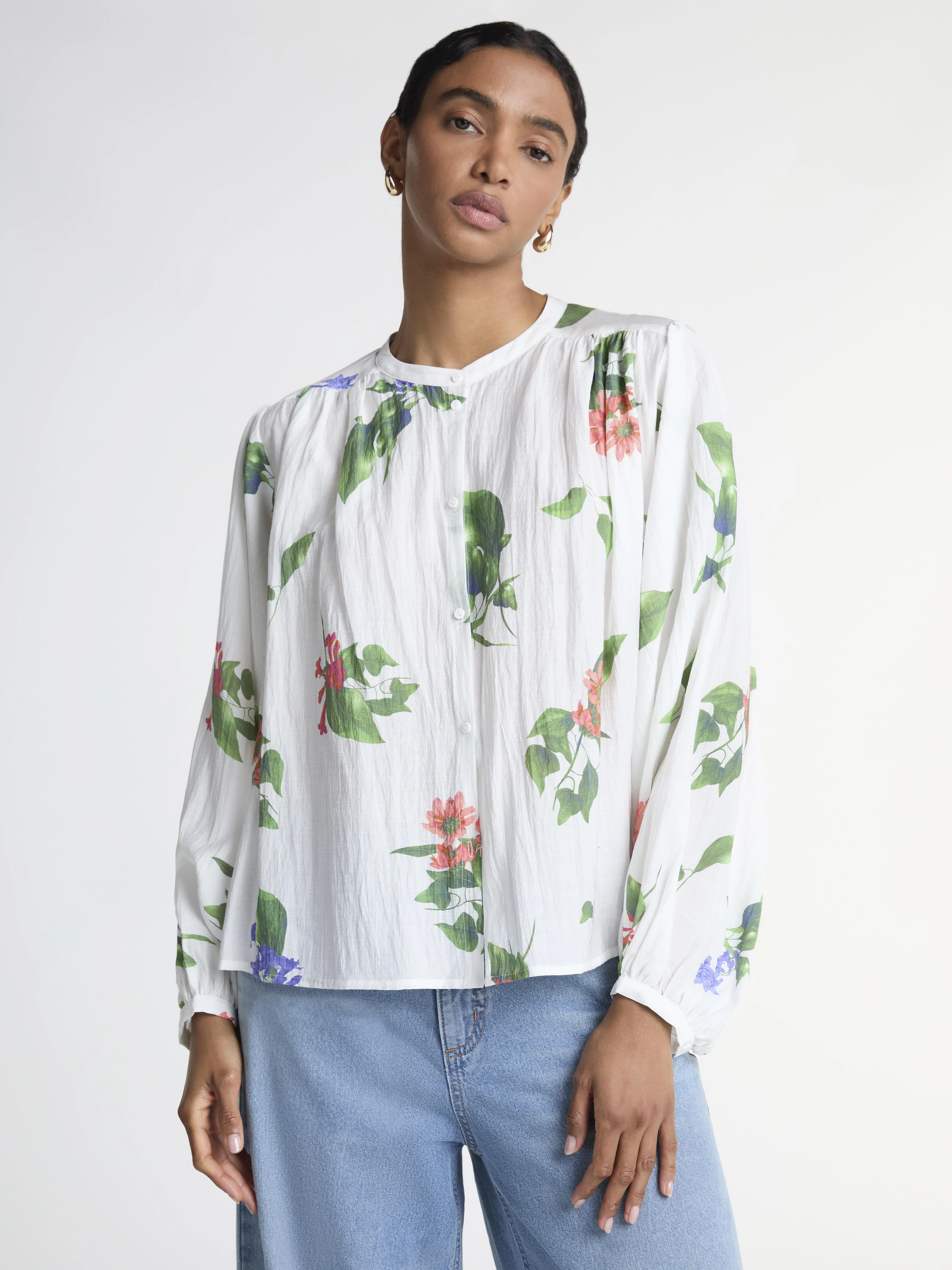 Scoop Women’s Crinkle Gauze Shirt with Blouson Sleeves, Sizes XS-XXL - Walmart.com | Walmart (US)