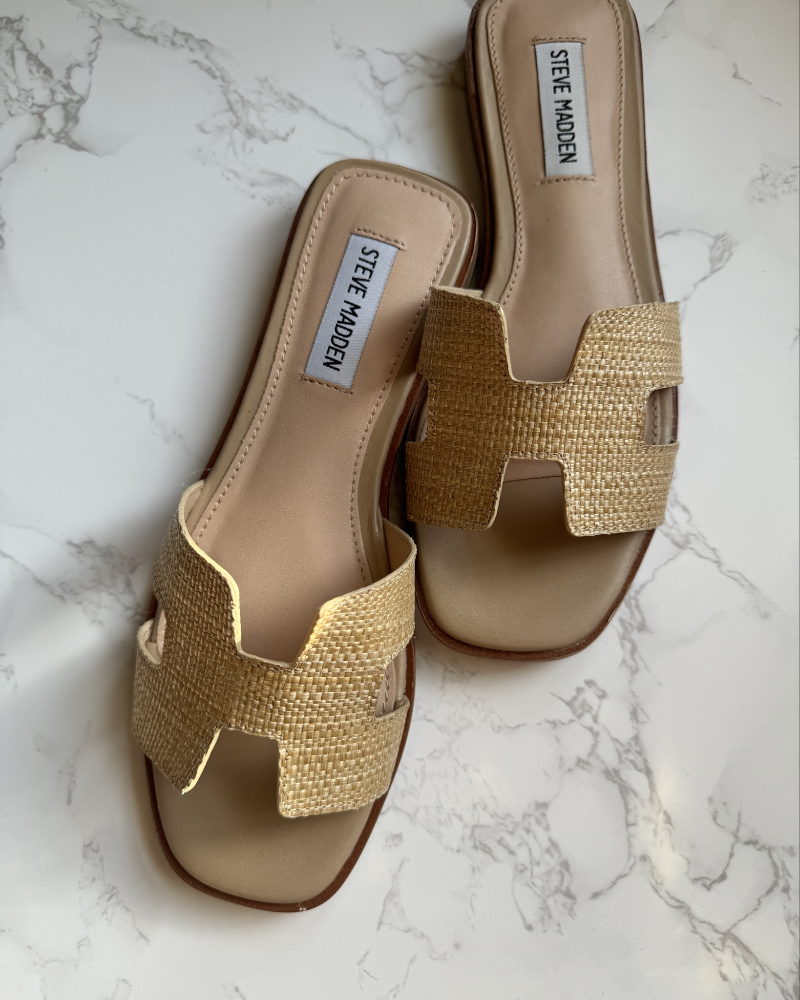 The perfect summer comfy sandal that goes with EVERYTHING 🤌🏼

There's so many knock offs of this sandal but none like the @stevemadden ones 🔥🙌🏼

#LTKShoeCrush #LTKFindsUnder100 #LTKU