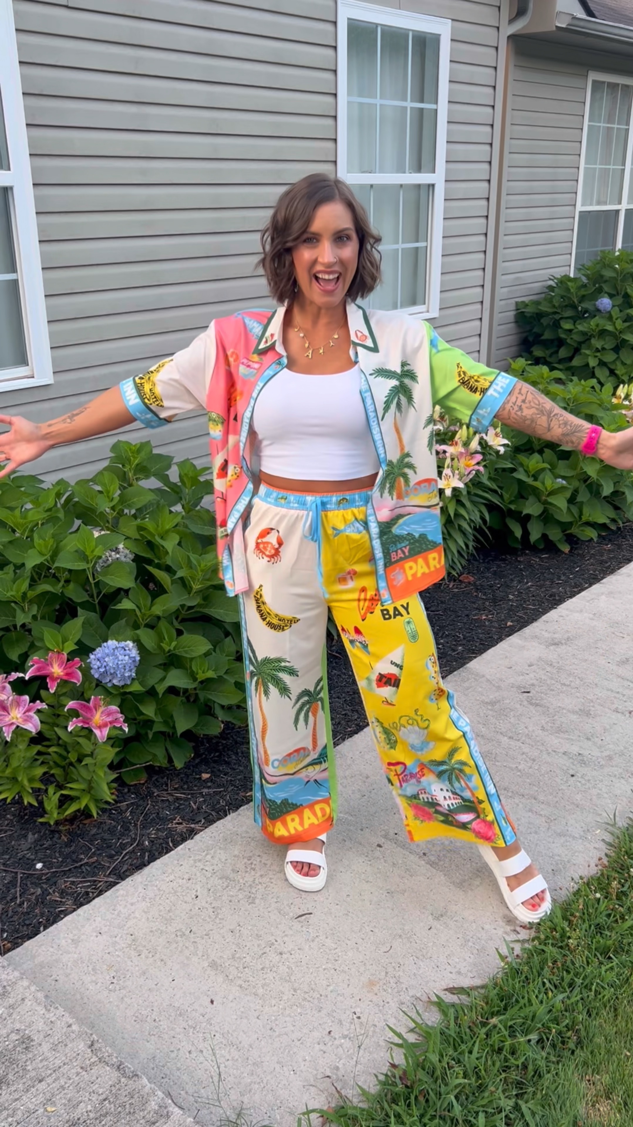 The best travel set. I’m wearing a small. So comfy and has pockets! 

#LTKSeasonal #LTKTravel #LTKFindsUnder50