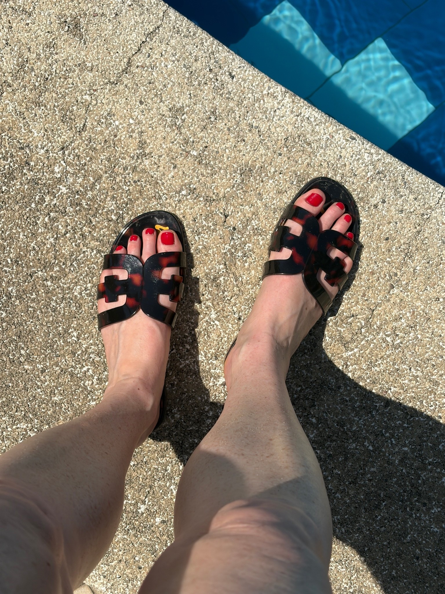 The best pool sandals, I sized down🩴 🌊 holiday outfit, summer 
sandals, Sam edelman, vacation each outfits, summer outfits @samedelman

#LTKuk #LTKsummer #LTKtravel