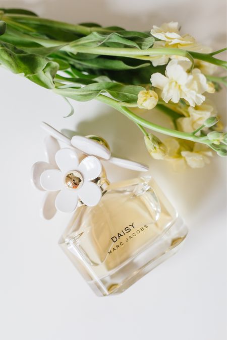 Spring Fragrances From Sephora ✨

perfume // fragrance // sephora // sephora haul // sephora // sephora finds // spring beauty

#LTKbeauty #LTKfindsunder100

#LTKSeasonal