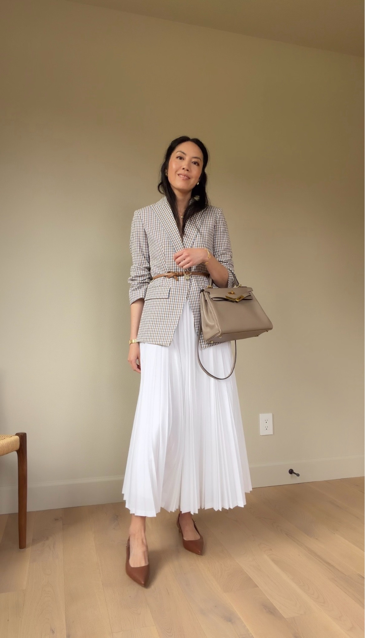 The gingham blazer is lightweight for the season and has a feminine, fitted look. Love it belted!

#classicstyle
#workoutfit
#summerworkwear
#officeoutfit

#LTKootd #LTKSeasonal #LTKWorkwear