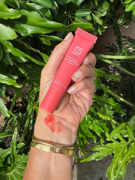 My favorite new u beauty lip plasma shade…Bellini, which is a peachy coral with a touch of shimmer! 👄 Beautyprofessor for 20% off. 

#LTKbeauty #LTKSeasonal