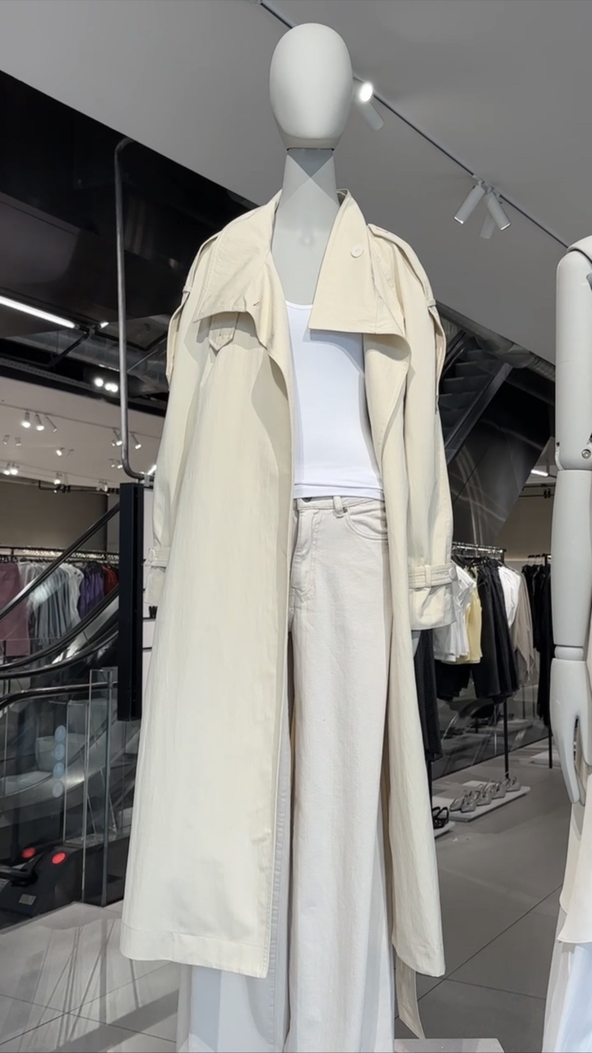 100% cotton lined trench coat🏹

#LTKmomlife #LTKspring #LTKootd