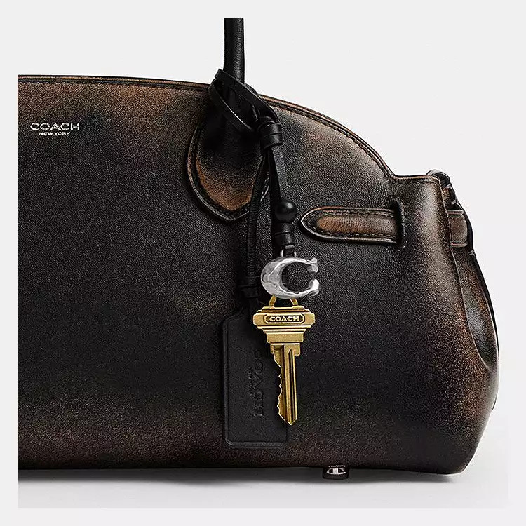 Empire Carryall Bag 34In Loved Leather$495Rating4.8(159) | Coach (US)