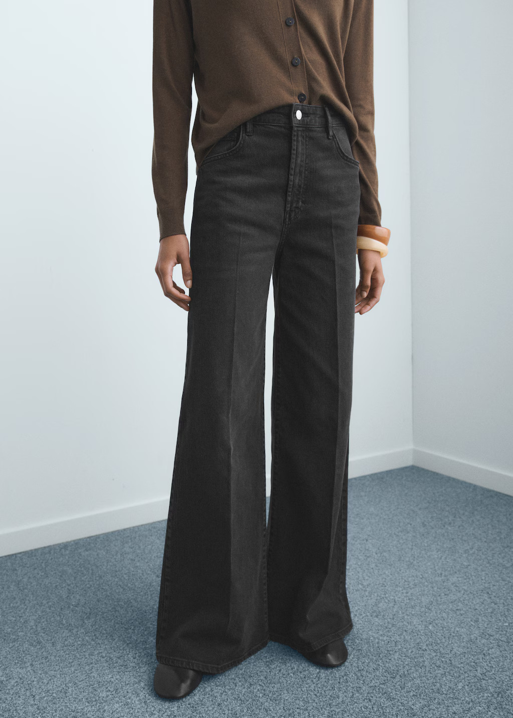 High-waisted wide-leg jeans | MANGO (UK)