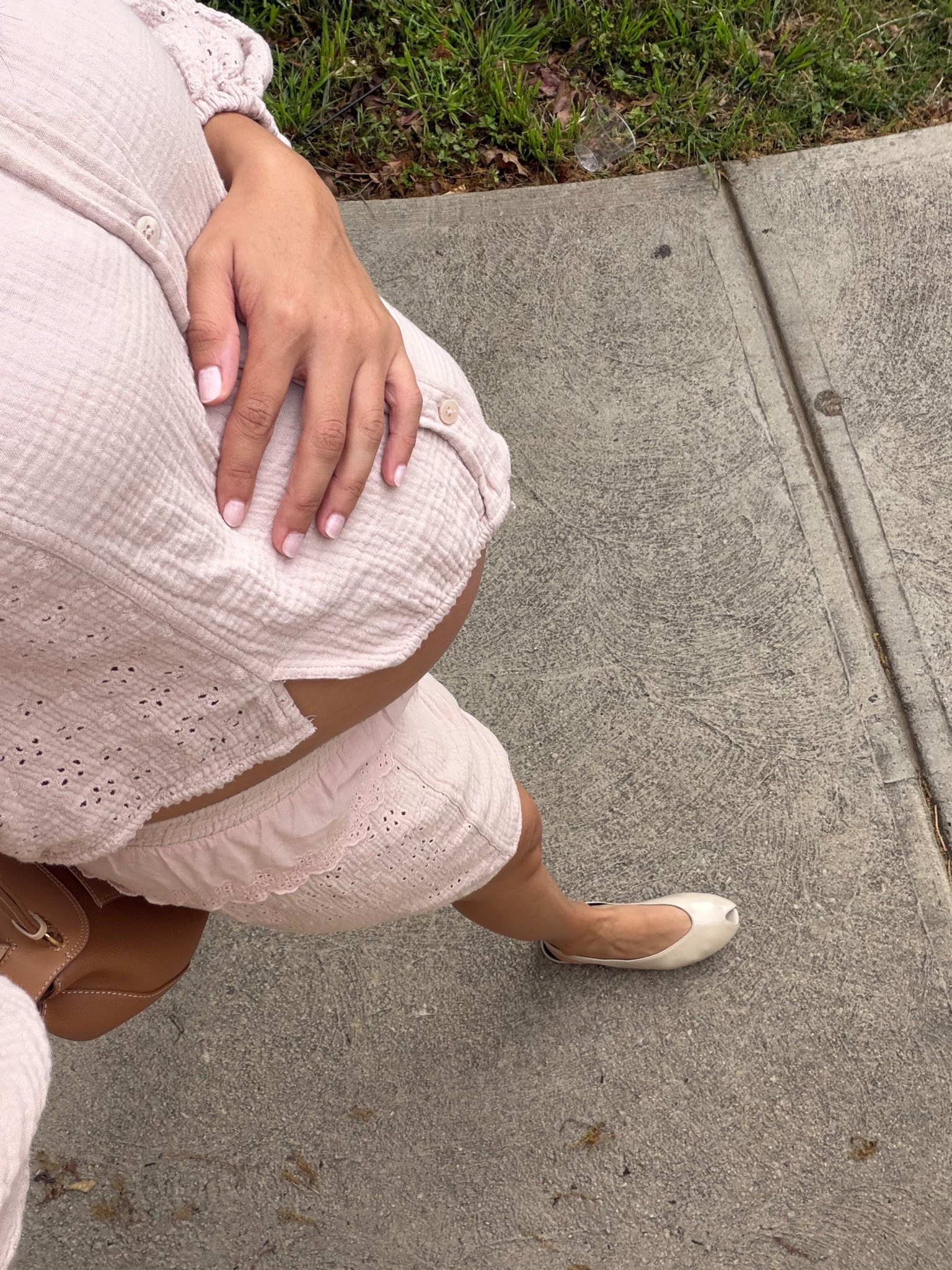 Dressing the bump comfortably. Wearing S rose color

#LTKpregnancy #LTKspring #LTKset 