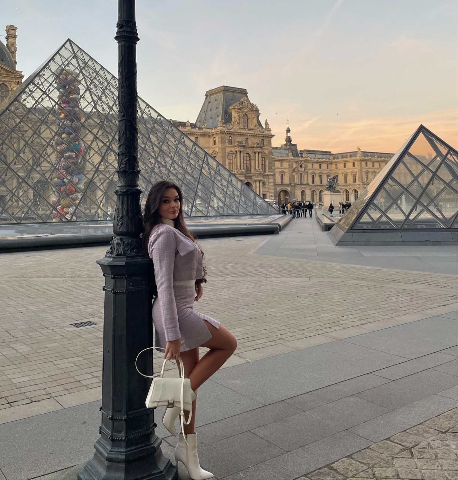 The Louvre in Paris! Follow my IG: @ shayyshaayy

#paris #shein #style #fashion #fallstyle #fallfashion

#LTKshoecrush #LTKfit #LTKbeauty