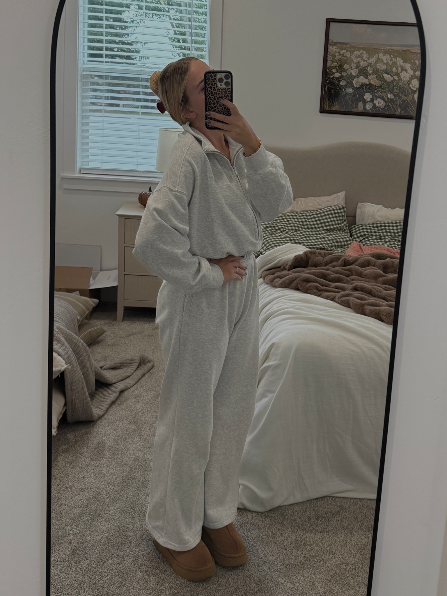 ABERCROMBIE JUMPSUIT this half zip fleece one piece is my new favorite fall sweatset 🩶 