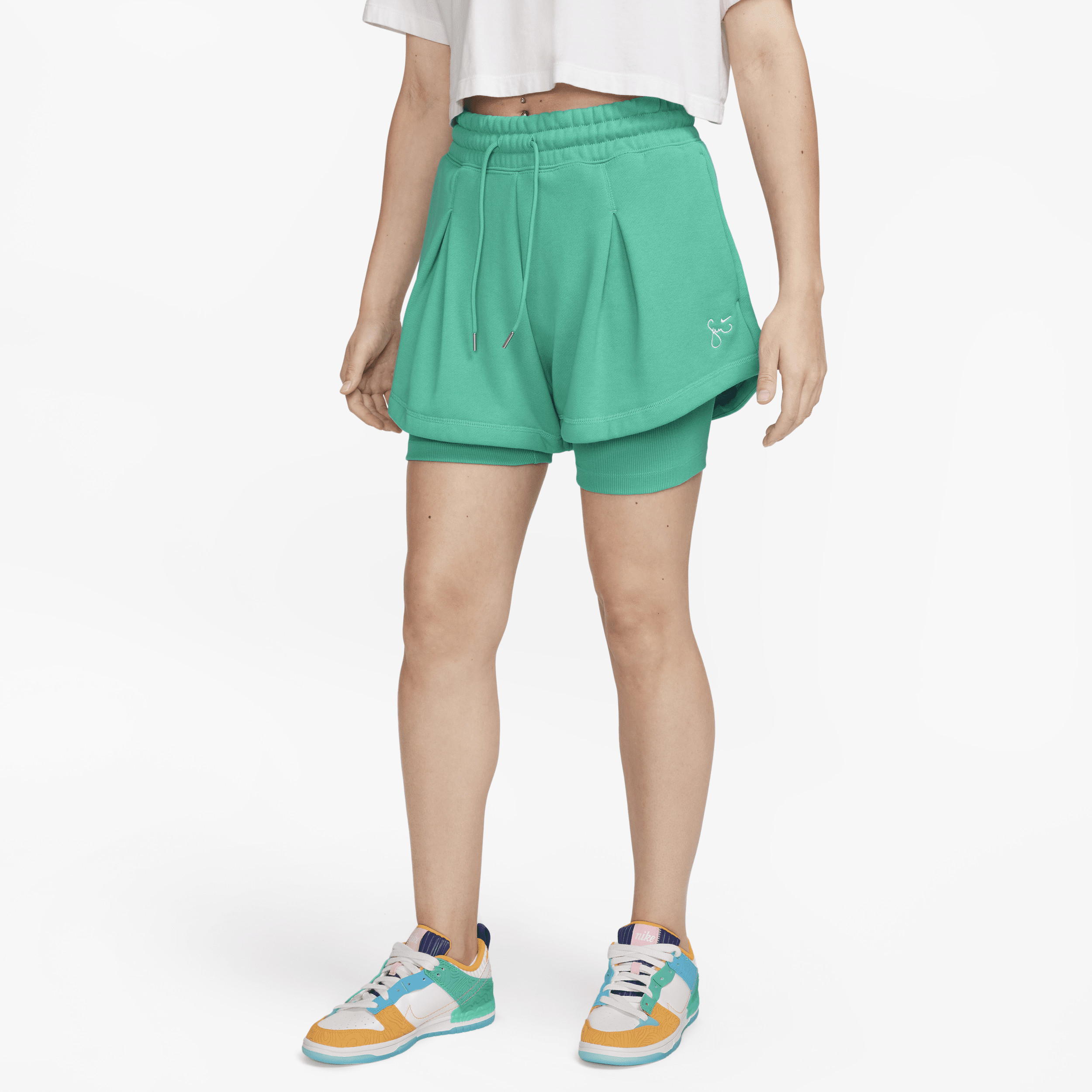 Nike Women's Serena Williams Design Crew 3" Shorts in Green, Size: XL | DX3040-317 | Nike (US)