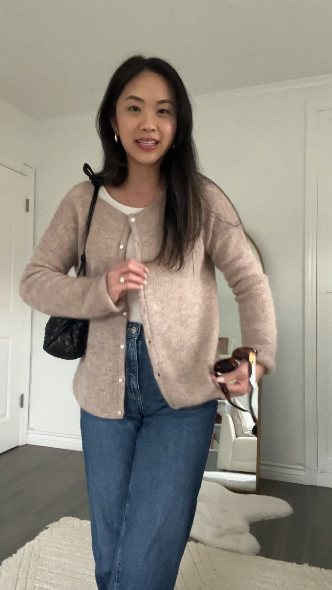 Favorite sezane cardigan + balloon leg jeans! #capsulewardrobe 

#LTKfindsunder100 #LTKworkwear