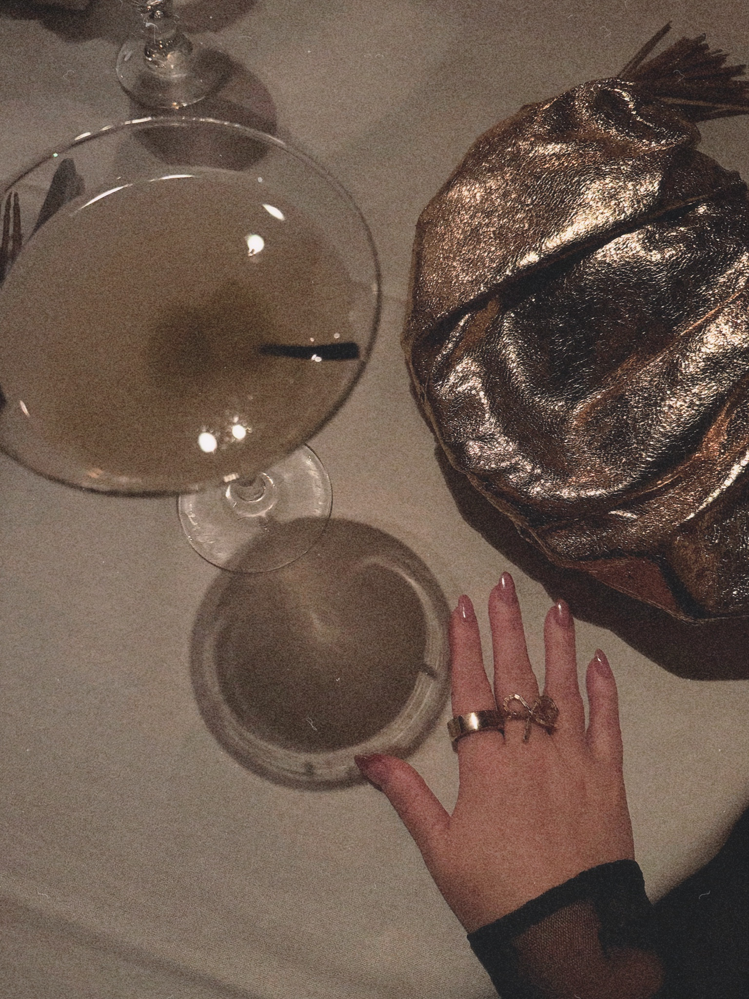 Gold dumpling clutch comes in other colors I’ve had it for 2 years now. Love it and the size! 
Bow ring also comes in silver 

Holiday style, date night, Free People, handbag

#LTKStyleTip #LTKHoliday #LTKMidsize