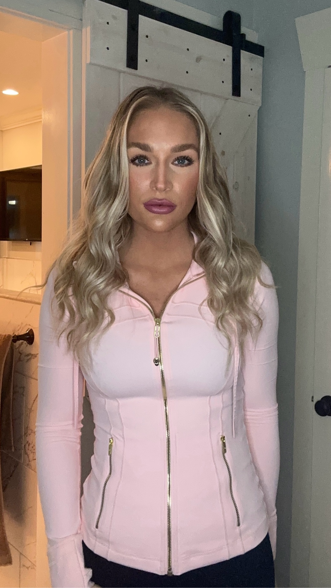 Friday fit check 🤍
#OOTD #womensfashion
#springfashion #womensshoes #lululemon

#LTKstyletip #LTKU #LTKfindsunder100