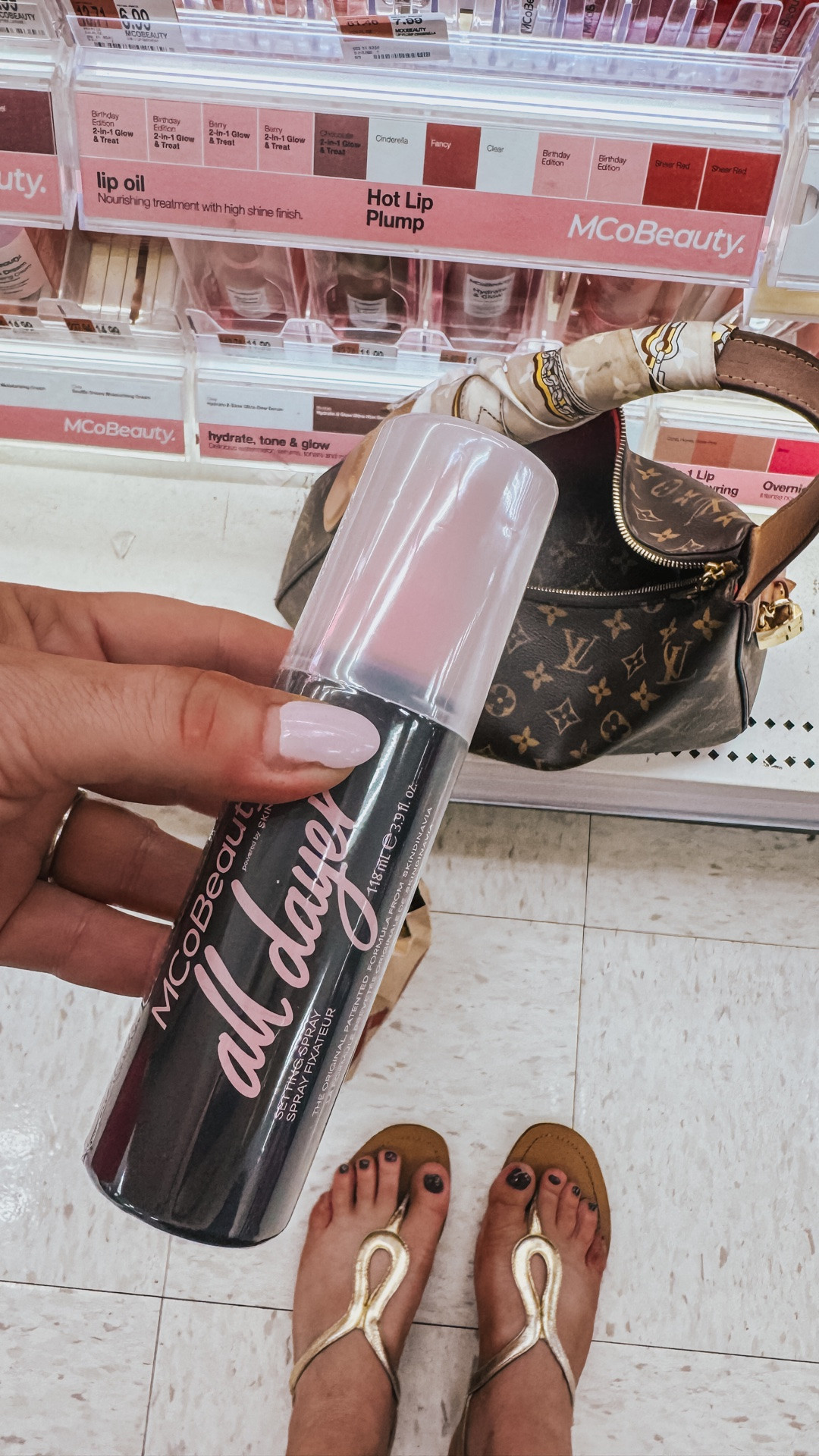You used to pay double for this.
Yup, you heard me. Skindnavia made Urban Decay's "All nighter" makeup setting spray for nearly 20 years.
UD dropped them to have a more profitable formula made.
Skindnavia got the last laugh by partnering with M.&CO beauty.
The EXACT same formula it was when it was made by Urban Decay. Now, it's 1/2 the price of what it was!

Beauty, makeup, dupe, affordable

#LTKgrwm #LTKstorytime #LTKBeauty