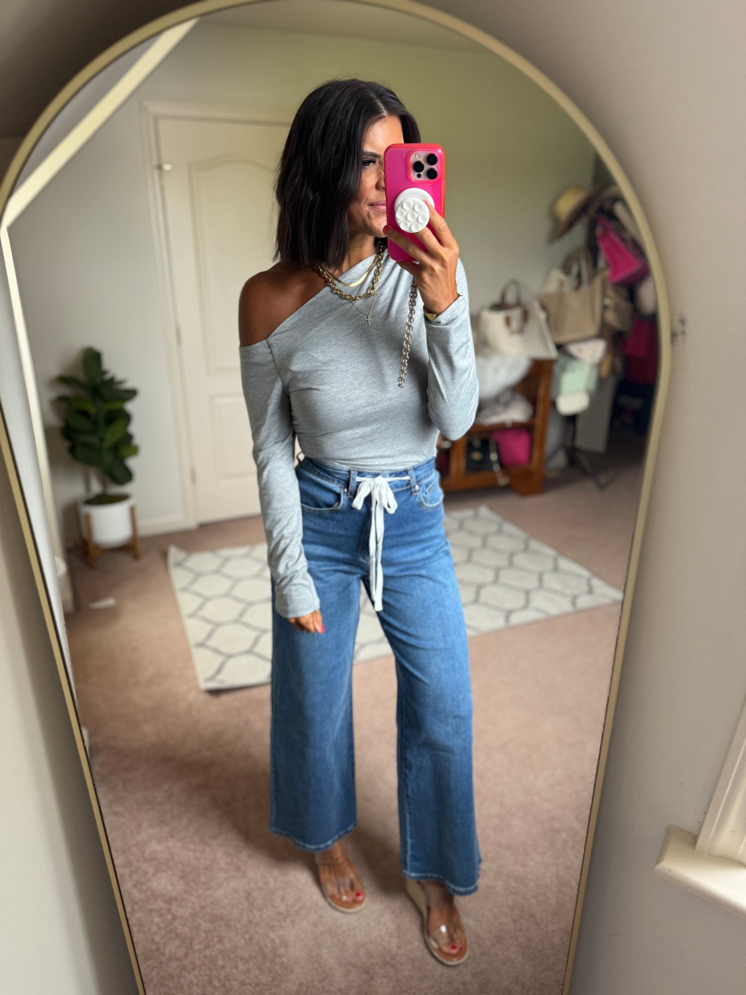 Size small in top Size 2 in jeans Wedges tts

#LTKFindsUnder100 #LTKSeasonal