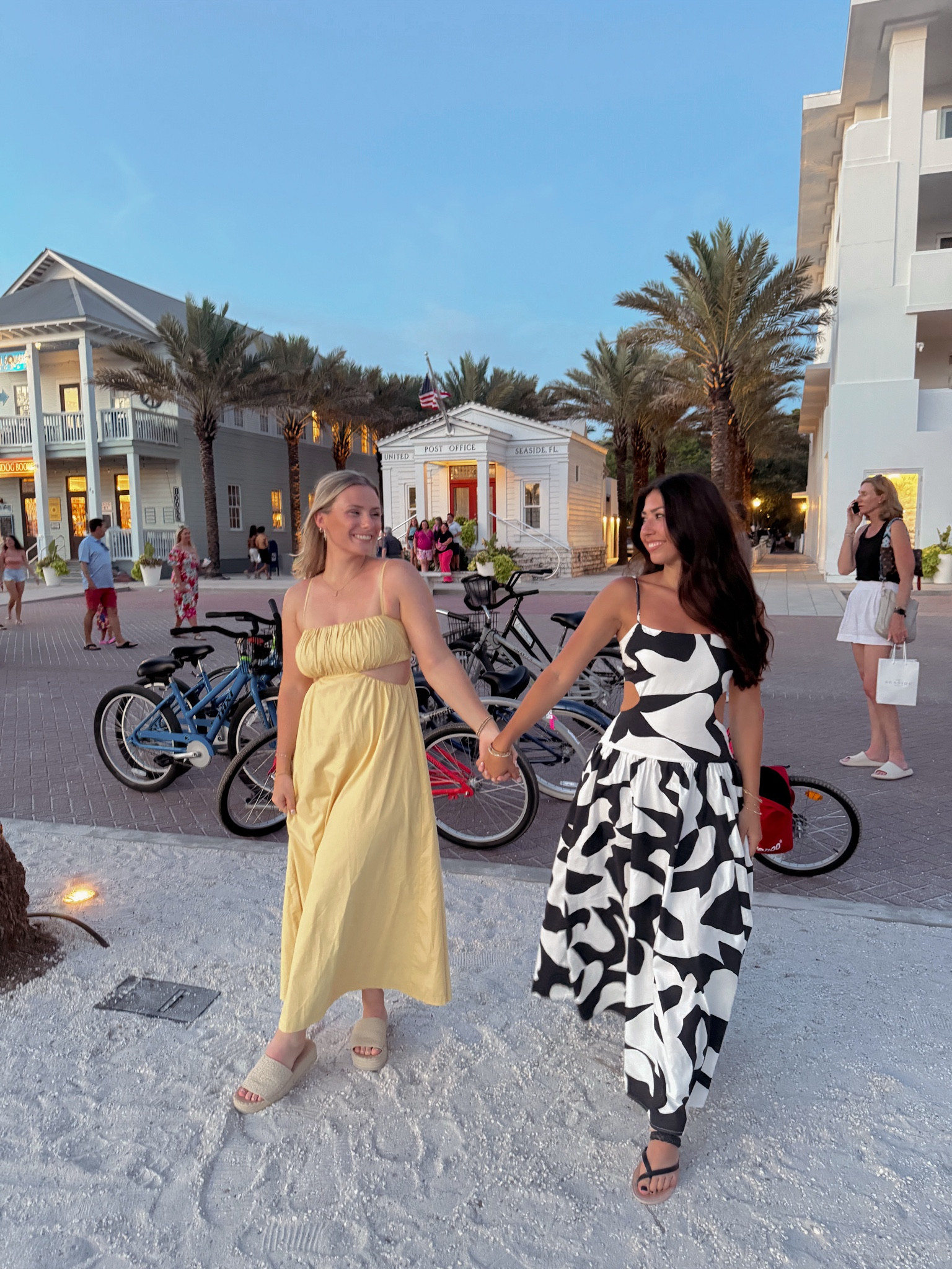 Love these Abercrombie Dresses for a bachelorette trip! 
Size Small


#LTKWedding #LTKU #LTKStyleTip