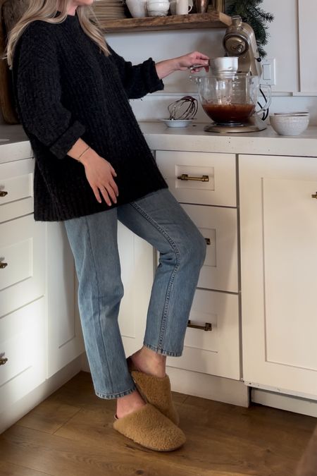 Cozy at home in jenni kayne and vintage Levi’s. Wearing size 38 shoe, small sweater, and Levi’s custom made to fit (under $100!)  Use code CHLOE15 for 15% off at Jenni kayne always! 

#LTKunder100