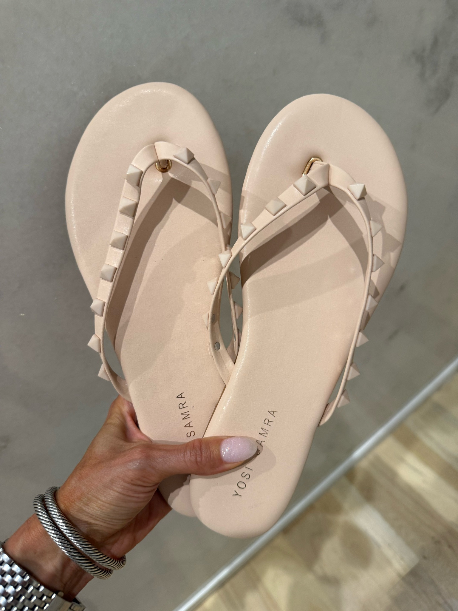 Comfiest flip flops and chic

#LTKPetite #LTKSaleAlert #LTKootd