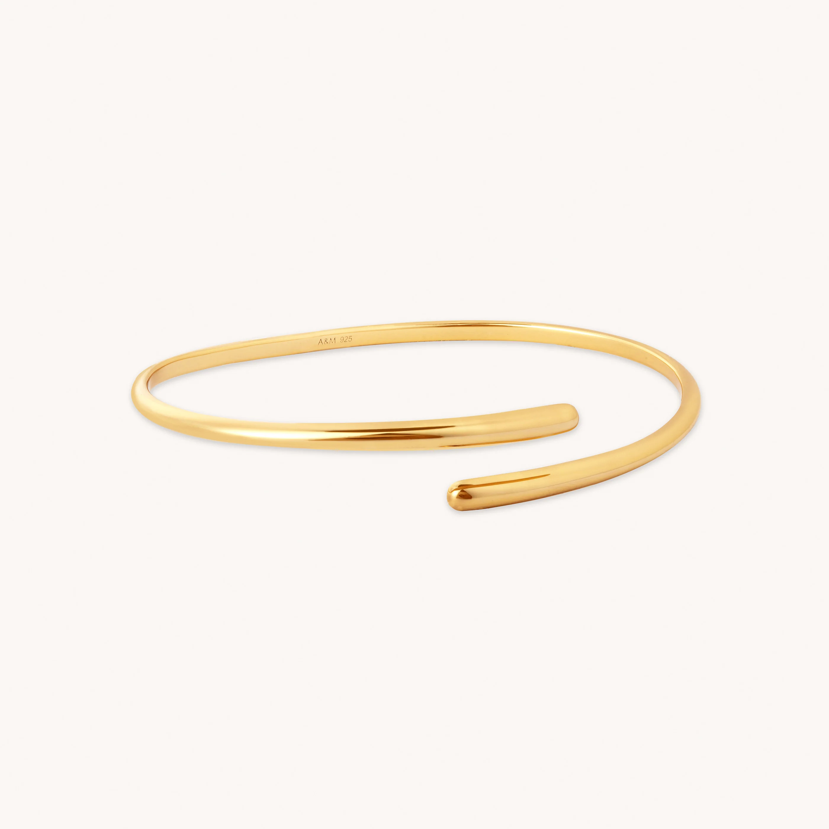 Twist Cuff in Gold | Astrid & Miyu UK