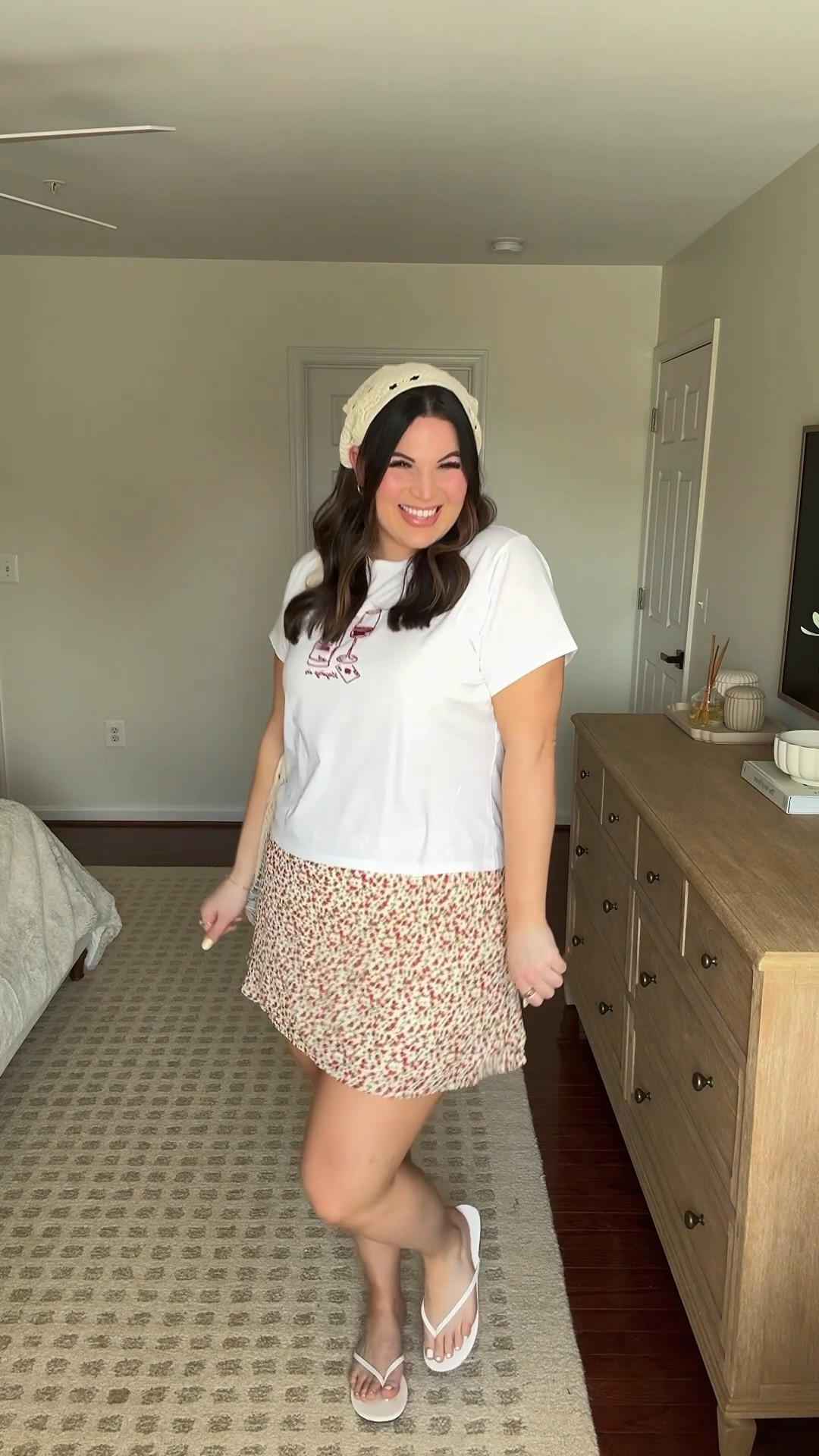 Recreating pinterest outfits as a size 12/14! 

This look is technically not from Pinterest, instead it is from the abercrombie model! But I loved it so much I had to give it a try! How did I dooo? 

I really was not sure about this crochet bandana situation but I actually really like it! And really love how this entire look came out. Think it would be so cute for a farmers market this spring + summer 🪴🫛🌷🍯

Tee - xl
Skort - xl
Flip flips - 10
Bralette - XL 

Pinterest inspired, pinterest recreation, midsize, midsize outfit, midsize style, midsize fashion, abercrombie, abercrombie outfit, abercrombie style, farmers market outfit 




#LTKStyleTip #LTKWatchNow #LTKMidsize